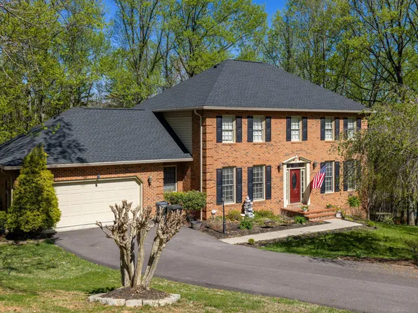 480 Downing St, Roanoke, VA 24019