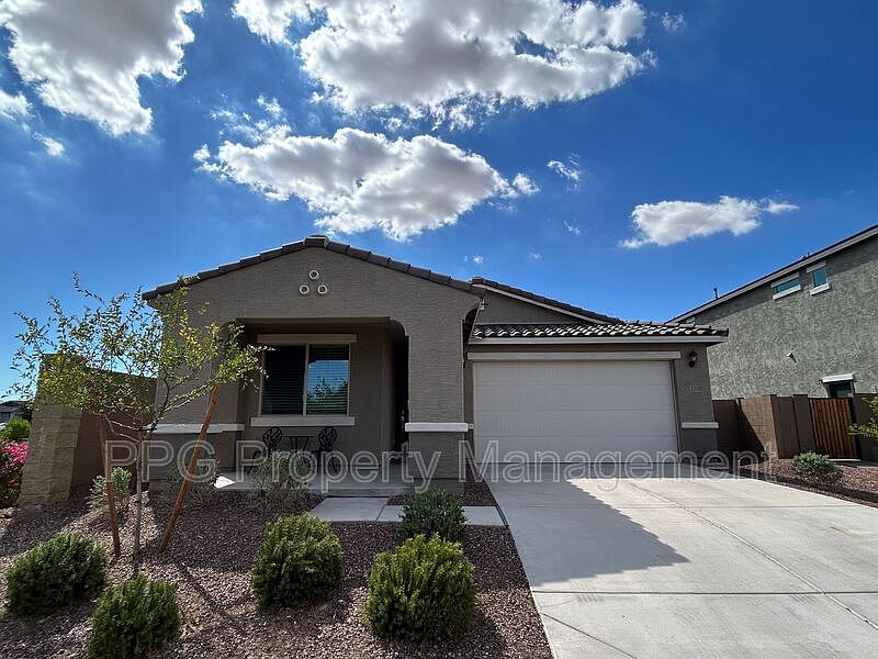 1st image of 13310 N 173rd Ln
