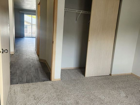 2nd image of 701 43rd Ave SE APT L104