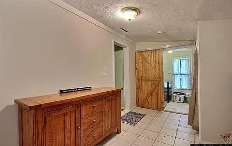 508 N Spruce St — Photo 9