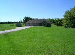 153 Pilot Dr, Marshfield, MO 65706