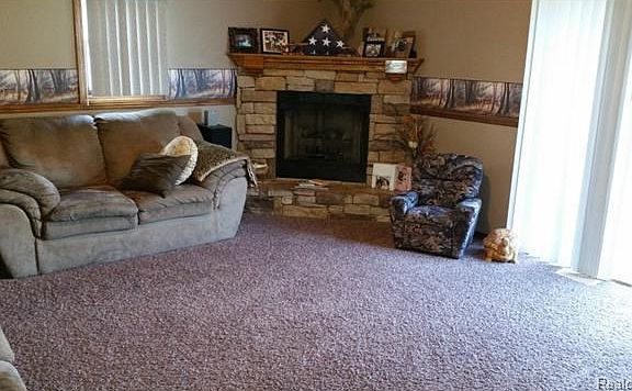 2nd image of 27660 W Huron River Dr