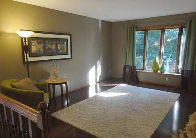 218 Galtier Pl — Photo 2