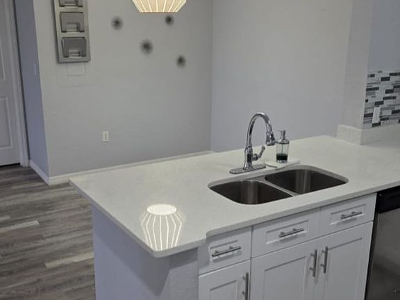 4th image of 3714 Palm Desert Ln APT 5325