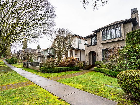 5th image of 3172 W 28th Ave