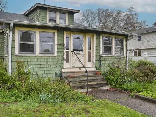54 S Valley Rd, Lincoln Park Boro, NJ 07035