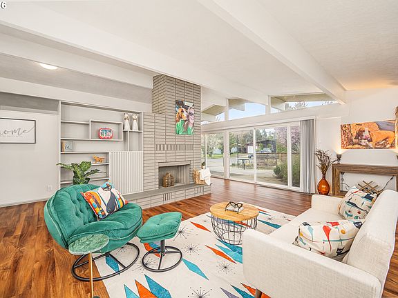 5th image of 1233 1st St