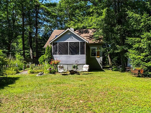 5th image of 32 Casey Ln