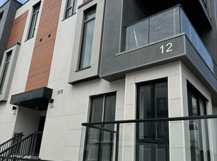 12 David Eyer Rd #1101, Richmond Hill, ON L4S0N4