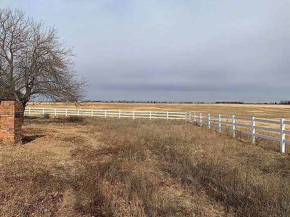 3rd image of 10745 County Road 130 W