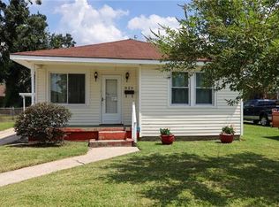 829 West Dr, Westwego, LA 70094