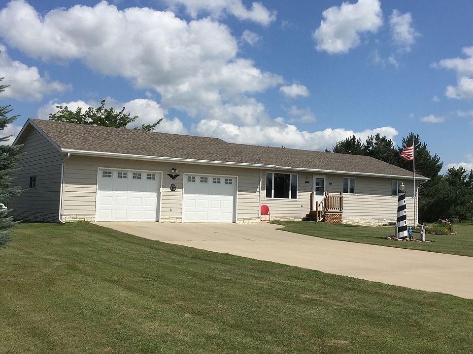 902 Buffalo St Elkton SD