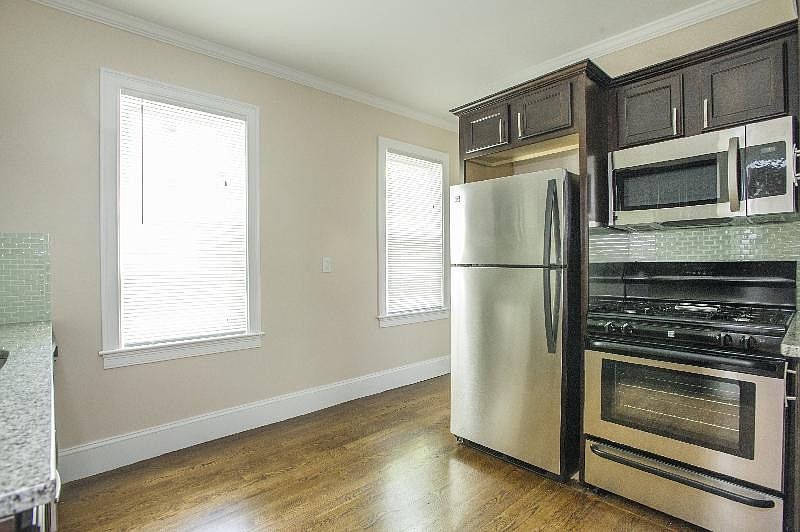 2nd image of 2975 Washington St #003J