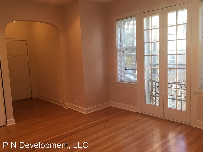 1238-40 Oak Ave — Photo 3
