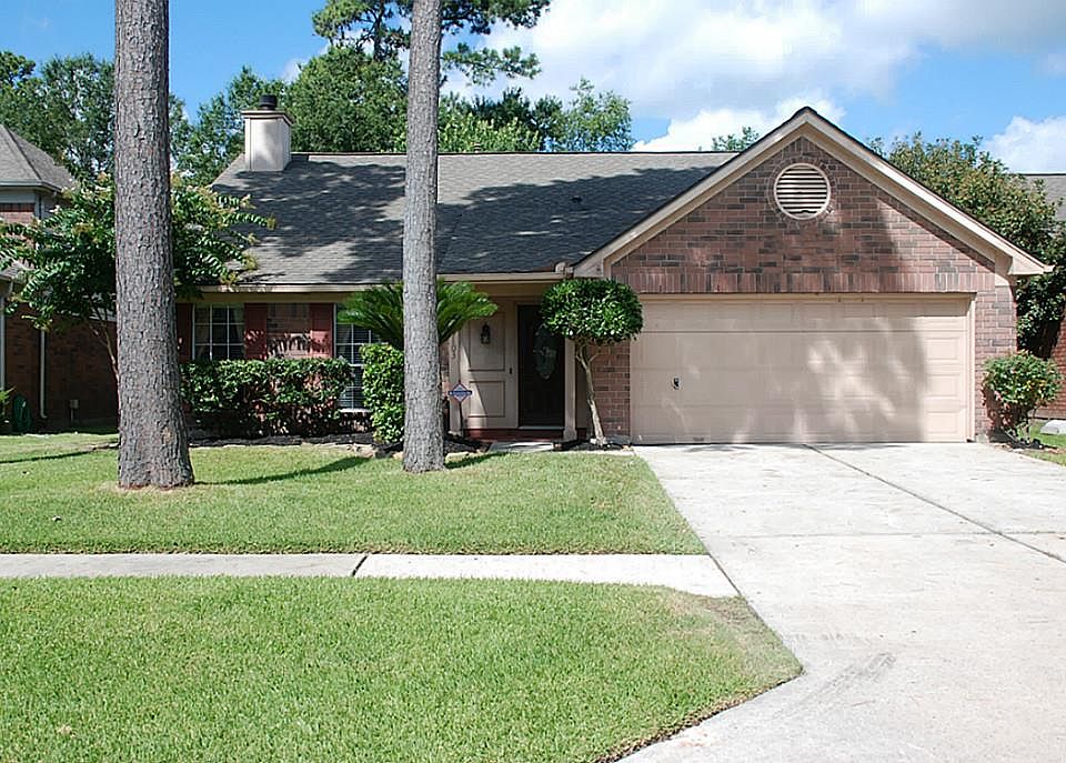 1st image of 19103 Oakway Dr