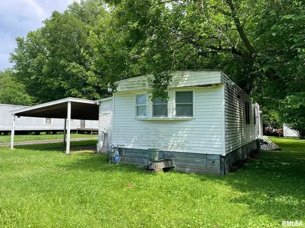 610 Vienna St, Metropolis, IL 62960