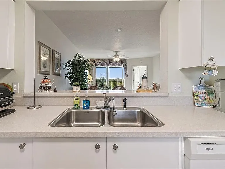 2625 Terra Ceia Bay Blvd #203 — Photo 5