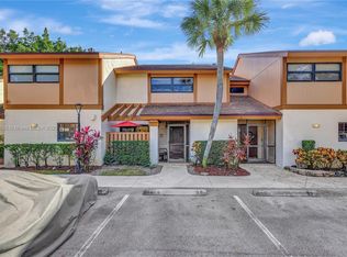 4755 NW 30th St, Pompano Beach, FL 33063