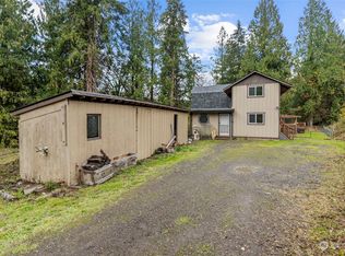 832 Mahaffey Rd, Kelso, WA 98626