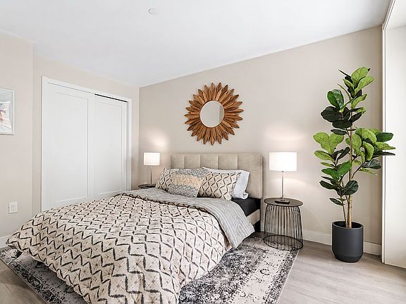 4th image of 1546 Broadway #2B