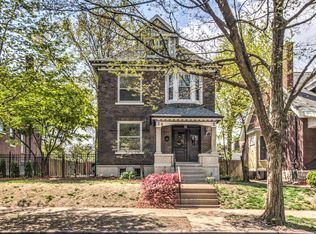 3548 Crittenden St, Saint Louis, MO 63118