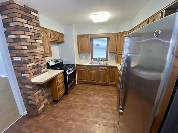 5th image of 3047 W 47th St