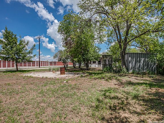 2nd image of 11334 S US HIGHWAY 181 #1