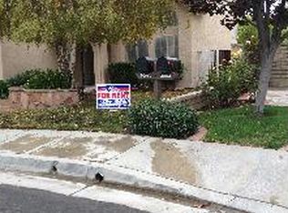 20050 Terrace Ct, Saugus, CA 91390