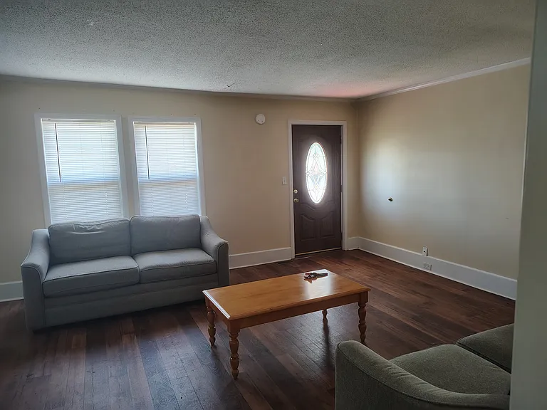 1524 Crapps Ave — Photo 4