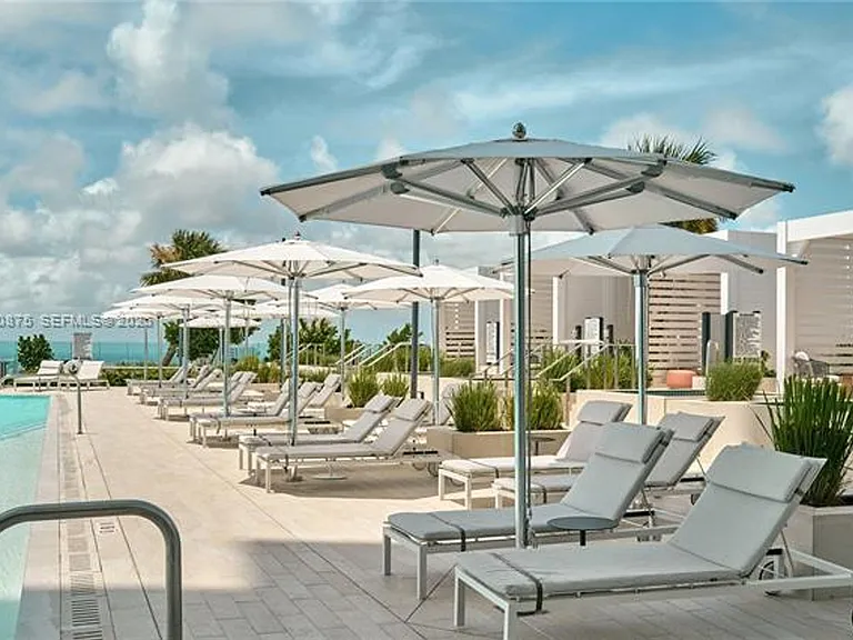 300 Biscayne Blvd #3104 — Photo 48