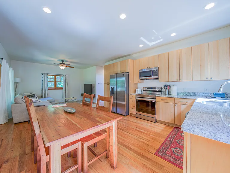 9 Boyd Ave — Photo 16