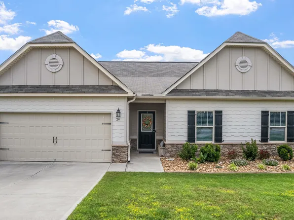 24 Winding Flower Walk, Adairsville, GA 30103