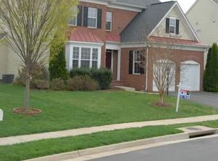 8887 Yellow Hammer Dr, Gainesville, VA 20155