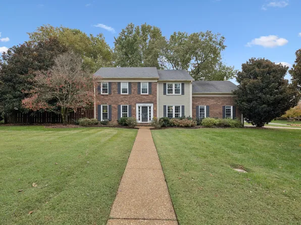 1121 Brandon Dr, Franklin, TN 37064