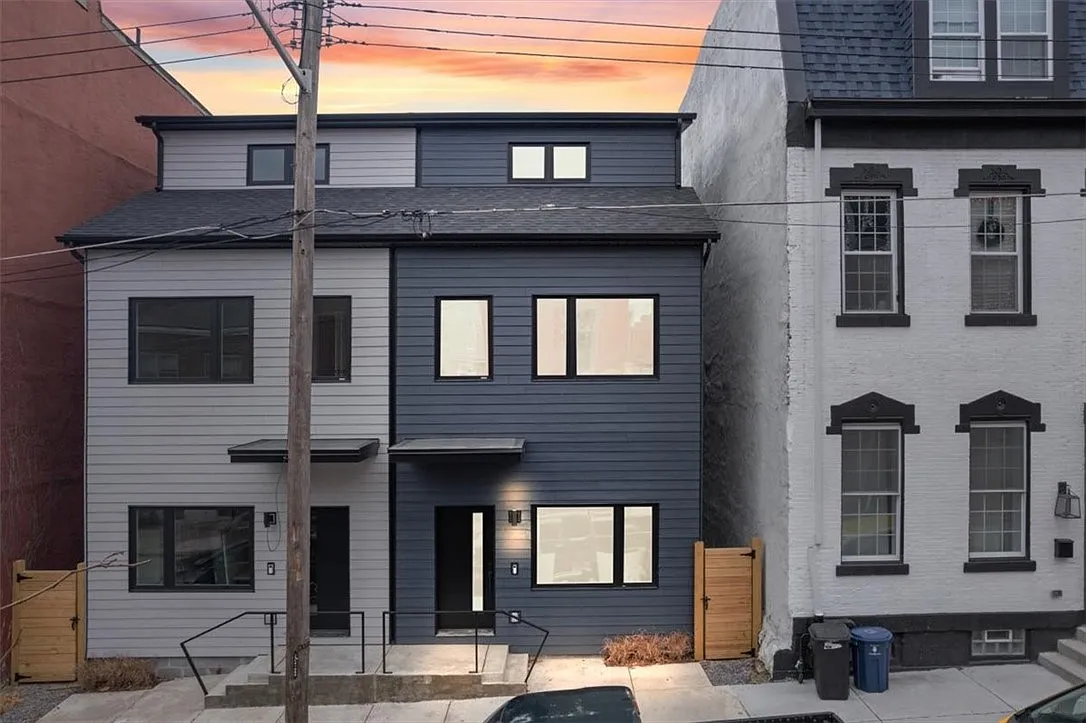 1213 Boyle St photo 1