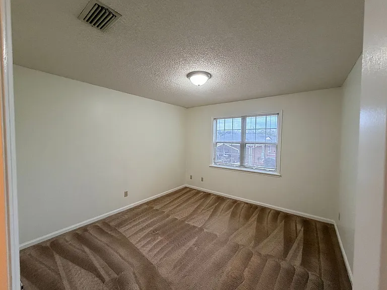 4109 Northlake Dr — Photo 13
