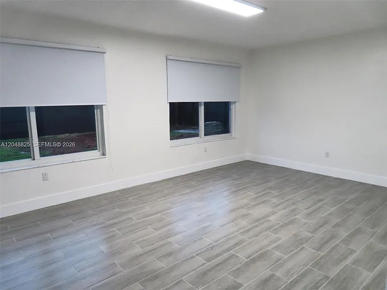 1030 SW 96th Ave #1030 — Photo 6