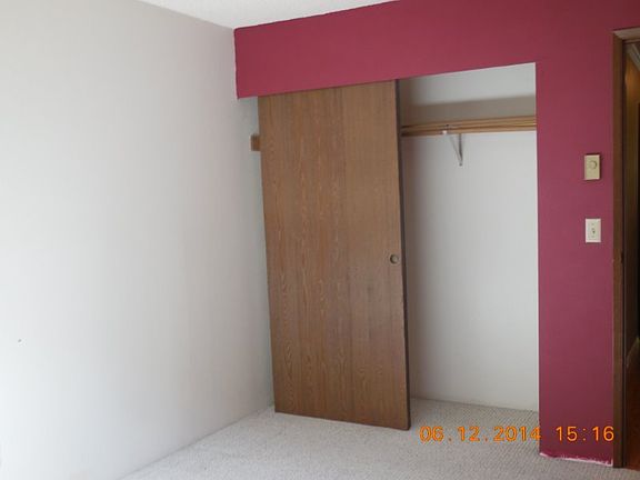 3rd image of 26029 Pioneer Way NW