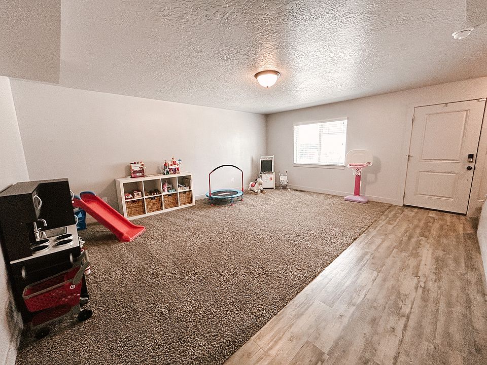 2nd image of 14725 S Nob Ln