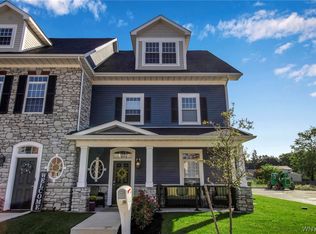 102 California Dr #D, Buffalo, NY 14221