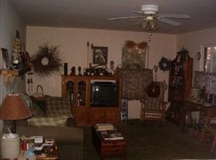 623 S Lillian Ave, Bolivar, MO 65613