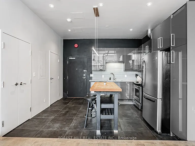 86 Gerrard St E #1E — Photo 10
