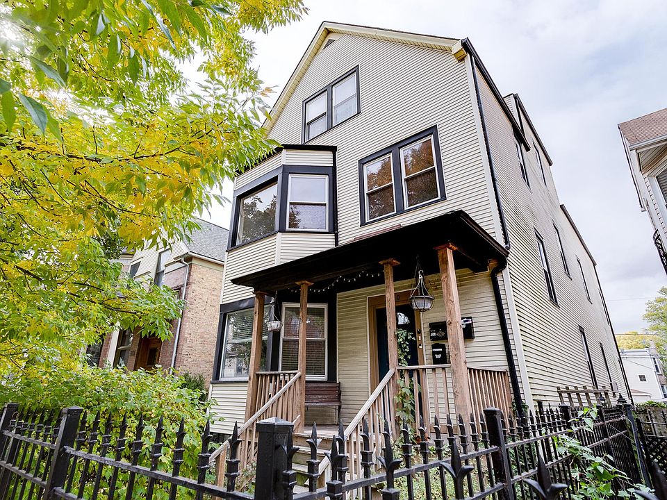 1st image of 2650 N Saint Louis Ave #B