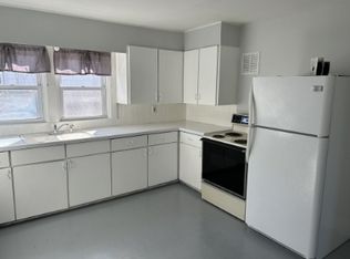 505 W Homer St, Freeport, IL 61032