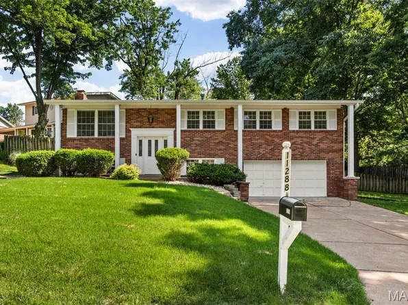11288 Briarstone Dr, Saint Louis, MO 63126