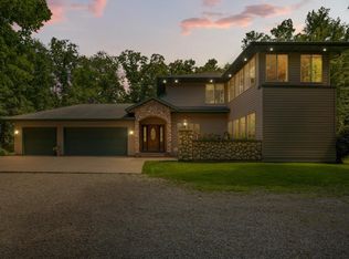 14684 Dover Trl, Faribault, MN 55021