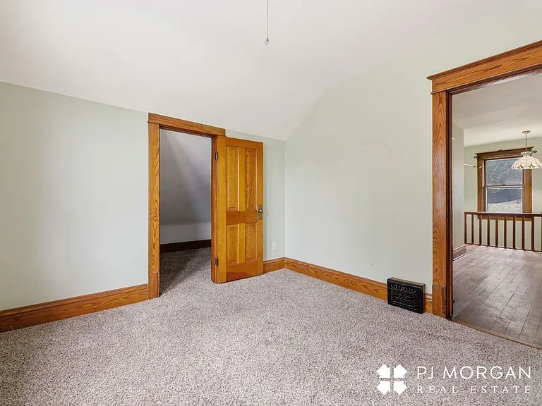 2222 S 6th St — Photo 15