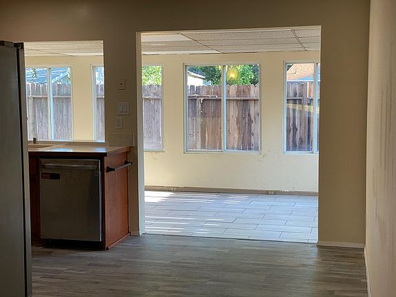 5th image of 8848 Sawtelle Way