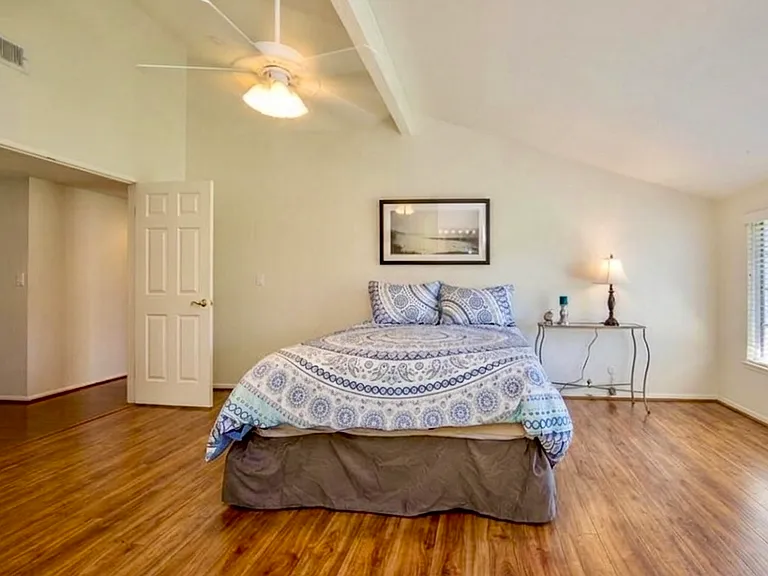 2259 N Marter Ct — Photo 11