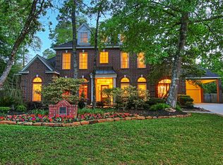 7 Highland Cir, Spring, TX 77381